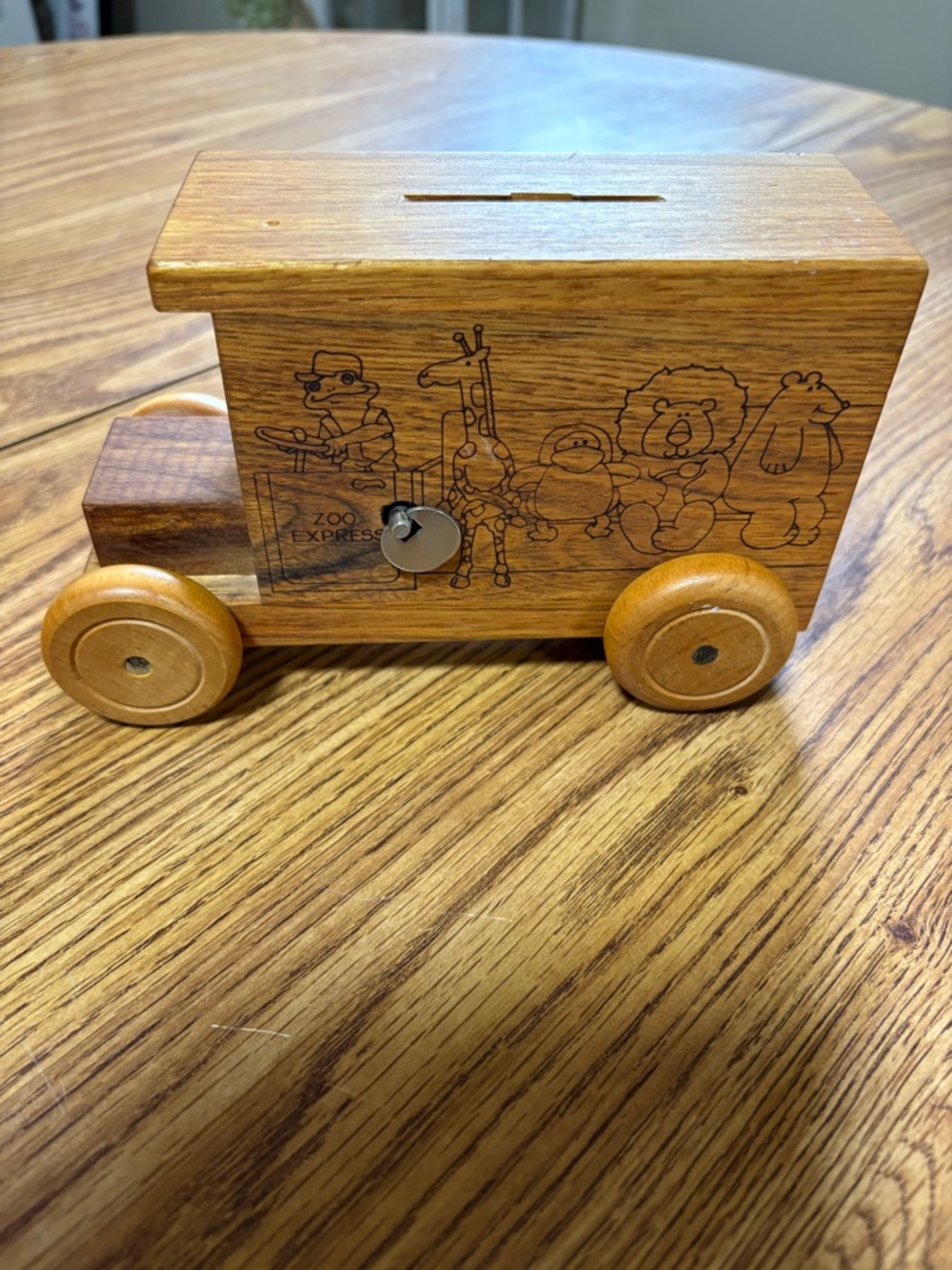 Vintage 1984 Toystalgia wooden zoo express musical penny bank
